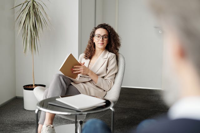 Career coaching, career paths, career goals, education decisions, strengths, values, skill development, confidence-building, job search, career transitions, career advancement, goal-setting, expert insight, decision-making, job trends, in-demand skills, resumes, cover letters, interview preparation, networking, career coaching session, self-assessment, personality tests, barriers, strategy development, LinkedIn profile, skill practice, action steps, motivation, encouragement, professional life, mindset work.