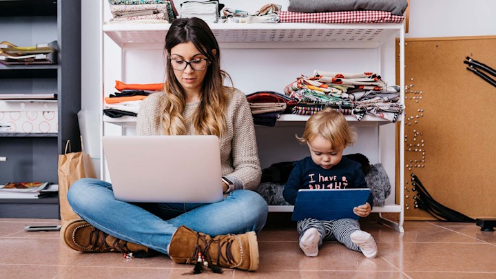 career growth, single moms, working single mothers, career advancement, work-life balance, parenting and career, flexible jobs for moms, professional development, family stability, career planning for mothers, remote work for moms, upskilling, career security, parenting while working, sustainable career, balancing work and family, education for career advancement, time management for moms, intentional career growth, support for single parents