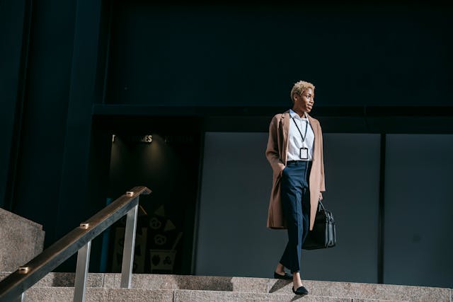 leadership skills, single moms leadership, executive level skills, parenting as leadership, resume translation skills, interview confidence for mothers, women in leadership, crisis management skills, people leadership qualities, positioning yourself professionally, parenting, leadership, resume, interview, management skills