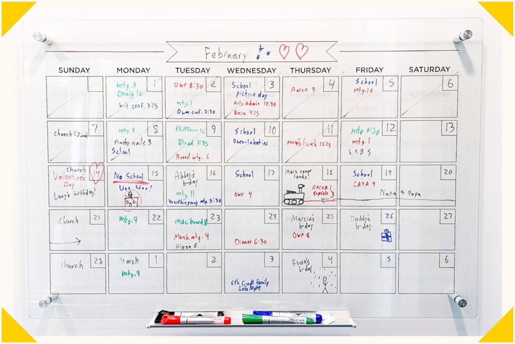 planning for single moms, weekly planning for single moms, single mom organization tips, time management for single mothers, weekly routine for single moms, single mom scheduling help, organizing life as a single mom, simple planning tips for moms, reduce stress single mom, meal planning for single moms, budgeting and planning for single moms, single parent time management