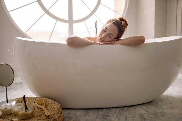 disconnecting from work, disconnecting from work after hours, work-life balance, self-care after work, leaving work stress at work, mental health and work, burnout prevention, emotional exhaustion, stressful jobs, social work stress, healthcare worker burnout, law enforcement stress, setting boundaries at work, after-work routine, personal well-being, caring for your mind and body