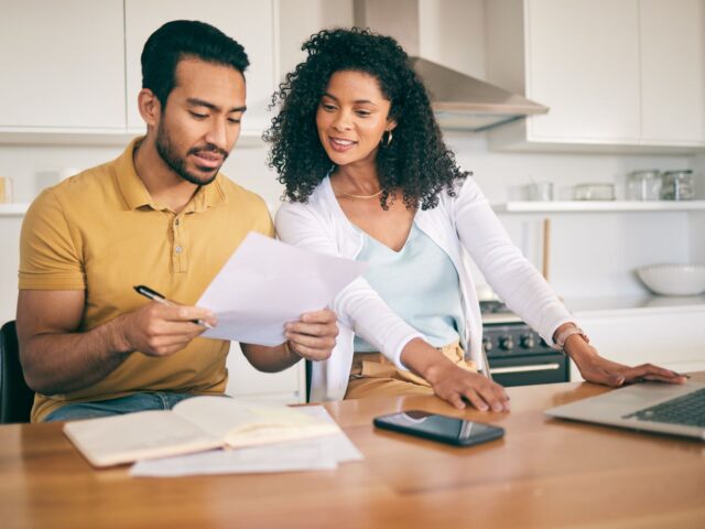 How To Manage Debt as a Single Parent