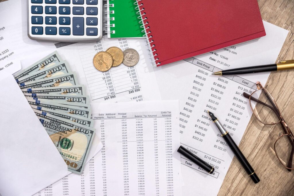 budgeting tips, budgeting tips for working professionals, money management for professionals, monthly budget planning, saving money tips, personal finance tips, budgeting for employees, financial planning for professionals, expense tracking tips, smart budgeting strategies