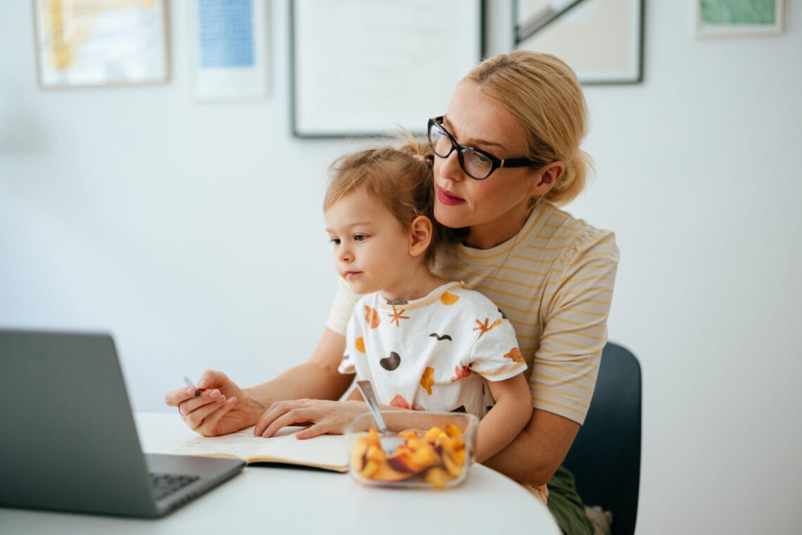 career strategies, single moms, career strategies for single moms, better income for single moms, jobs for single moms, career growth tips, single mom career advice, high income skills, flexible jobs for moms, side income ideas, career planning for moms