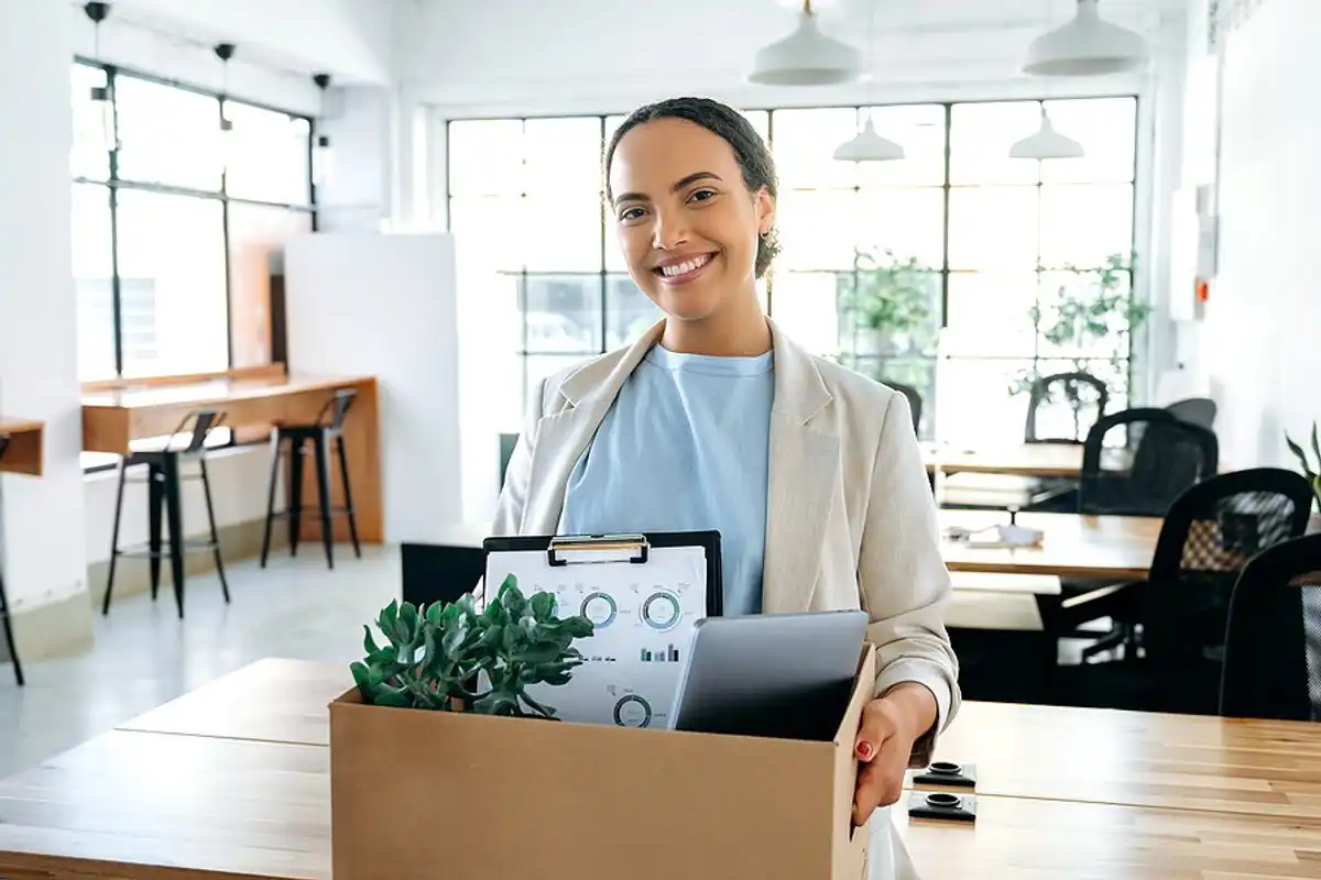 career change, signs for career change, when to change careers, career transition tips, new career path, how to switch careers, career growth, changing careers at 30, changing careers at 40, job dissatisfaction signs