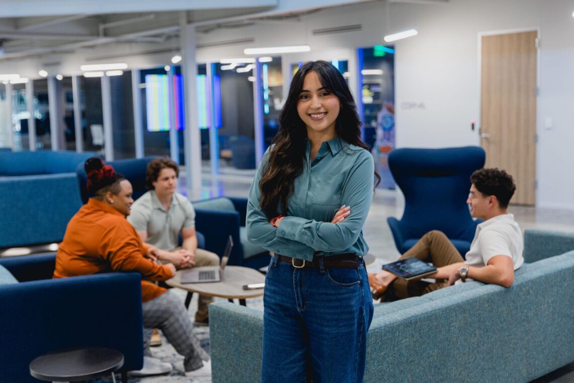 confidence tips, women job seekers, interview confidence, job search tips for women, career confidence, resume confidence tips, women career growth, interview preparation, self confidence for jobs, job seeker mindset