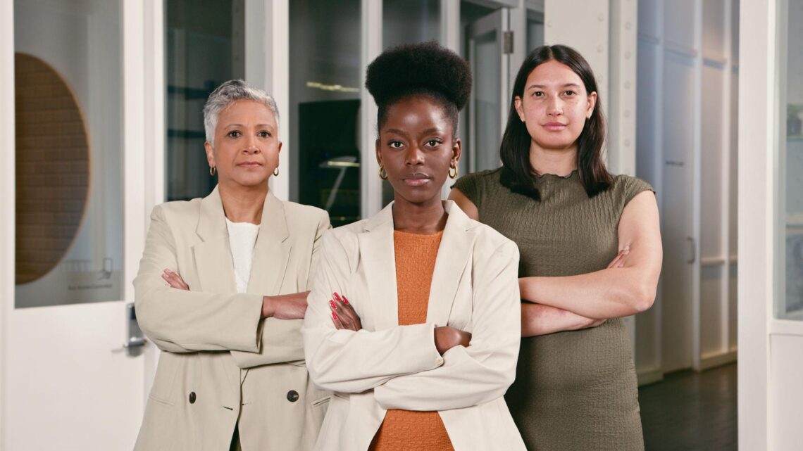 high-paying jobs, high paying jobs for women, high paying jobs, high-paying jobs for women, best careers for women 2026, remote jobs for women, flexible careers, women in tech jobs, online jobs for women, freelance jobs women, career growth women, jobs for women 2026