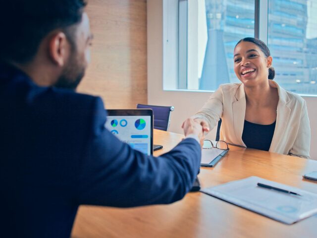 7 Resume Secrets Successful Women Use to Get Hired Faster