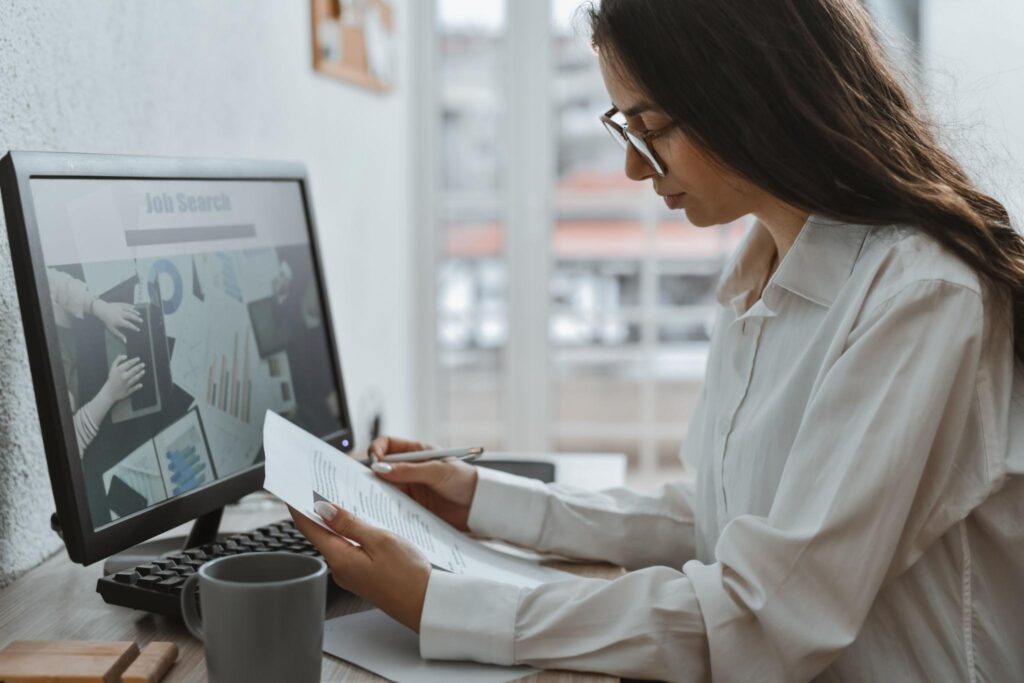 career advice, female graduates career advice, women entering workforce, career tips for graduates, first job advice women, graduate job search, women career growth, interview tips graduates, career success women, workplace advice graduates