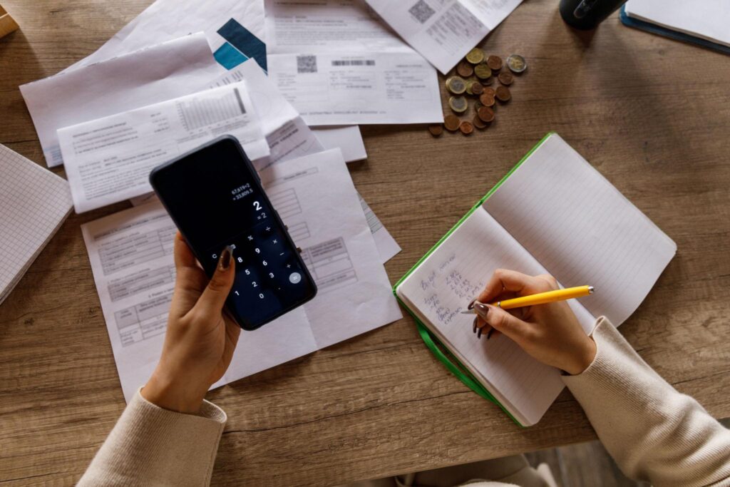 save money, budgeting tips, tight budget, money saving strategies, frugal living, personal finance tips, saving money fast, budget planning, reduce expenses, financial goals