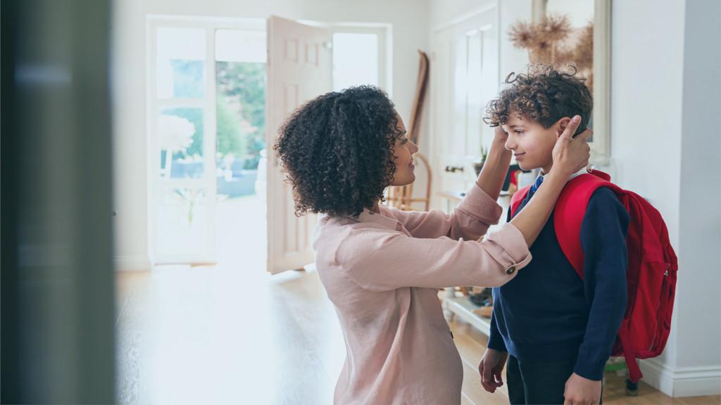 single mom, what being a single mom taught me, divorce and single motherhood, ex husband left debt, no child support, dating as a single mom, single mom strength, financial struggles single mom