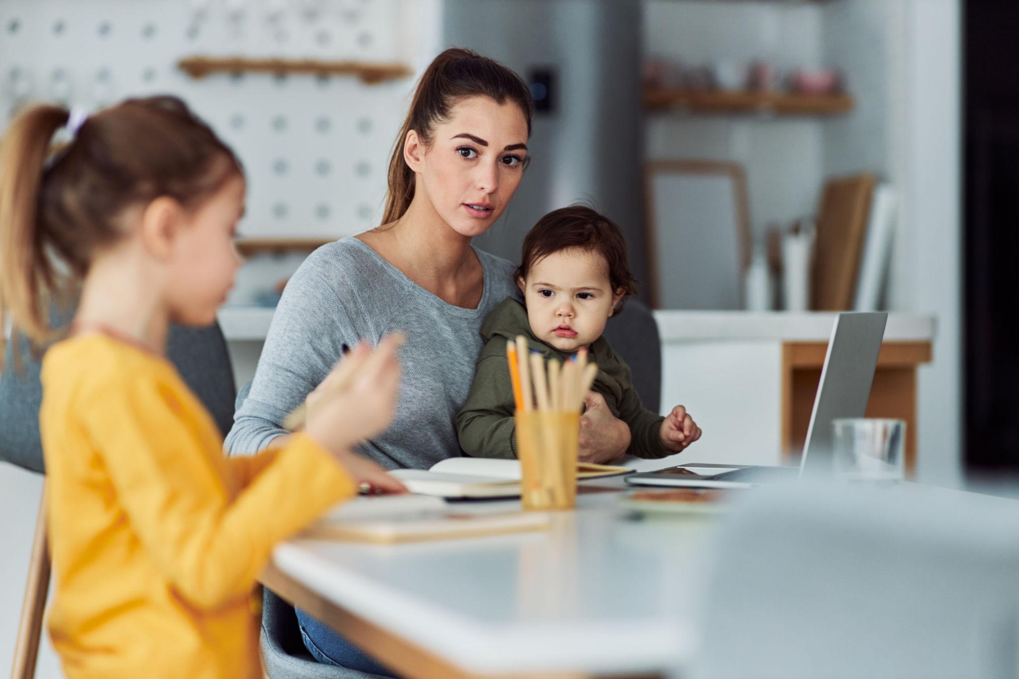 single mom, depression single mom, mental health for moms, single mother stress, parenting and depression, emotional burnout moms, single parent mental health, depression support moms, self care for single moms, overwhelmed single mom, healing after depression, mom wellness