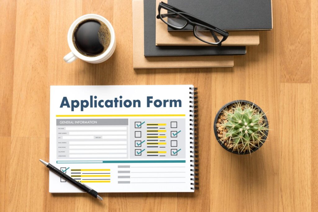 single moms, AI job search, jobs for single moms, remote work for moms, AI resume builder, flexible jobs, work from home moms, career tools AI, job search tips moms, AI career help