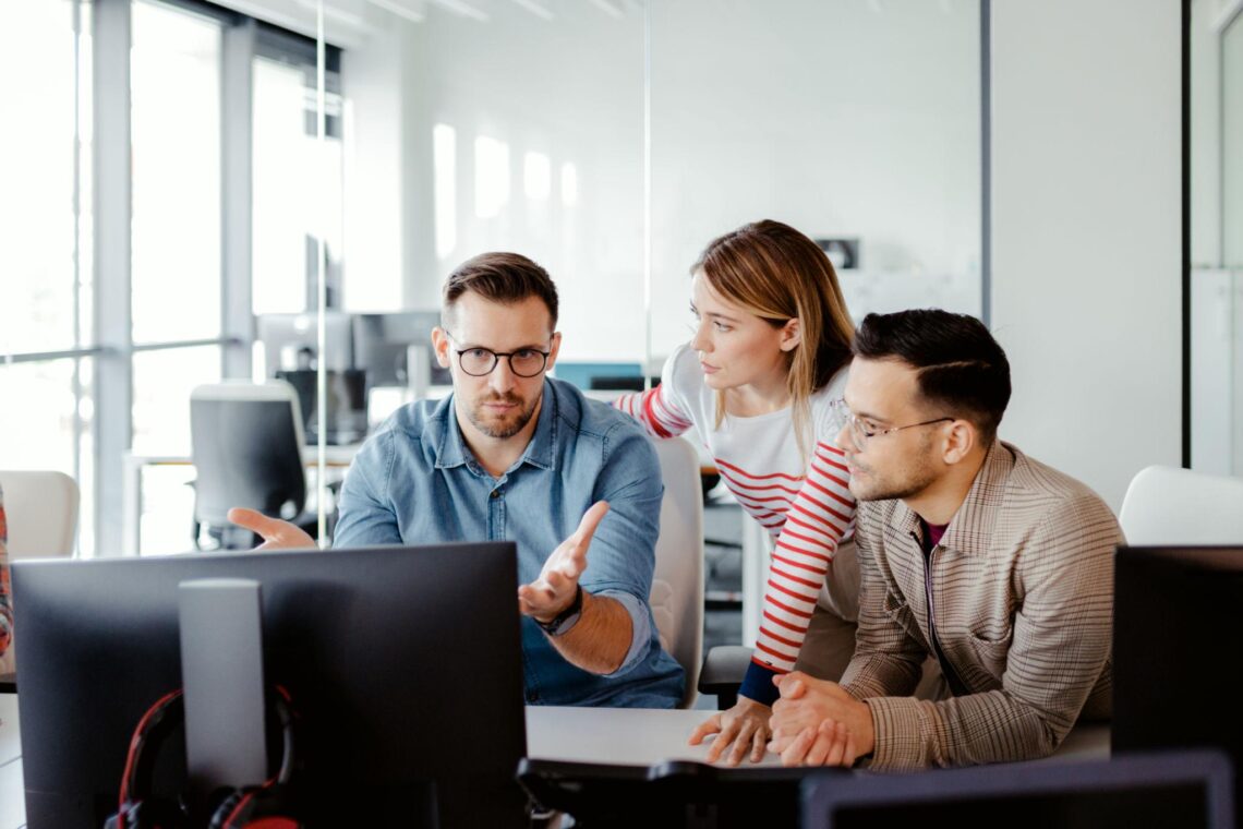 ChatGPT, remote teams, AI productivity, ChatGPT for business, remote work tools, AI automation, meeting summaries, SOP documentation, coding assistance, startup productivity, content creation, marketing ideas, distributed teams, AI for startups, remote collaboration