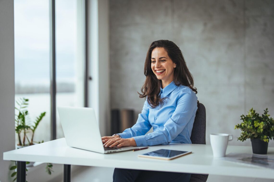 ChatGPT, ChatGPT prompt writing jobs, AI prompt writing, single mom, single mom jobs, remote work, work from home jobs, prompt engineering, AI content writing, freelance prompt writer, online jobs for moms, ChatGPT jobs, flexible jobs for single moms, AI freelance work