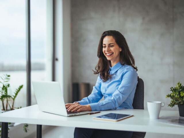 ChatGPT Prompt Writing Jobs Single Moms Can Start Today