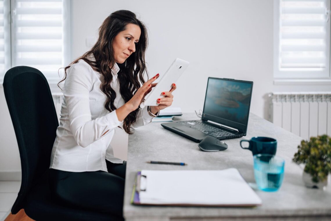 career coaching, increase salary for women, salary negotiation tips, career growth strategies, women career advancement, higher paying jobs for women, professional development for women, career confidence building
