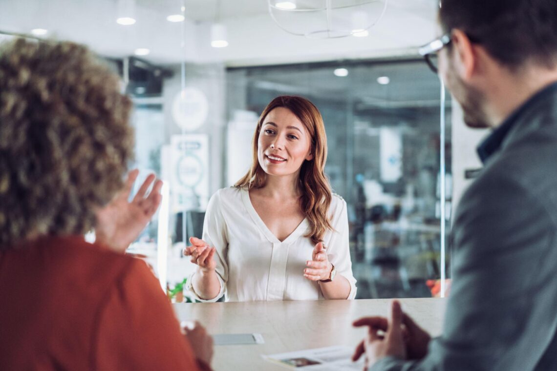 professional achievements, single mom, career success, confidence in interviews, workplace accomplishments, career growth, leadership skills, self-confidence, networking tips, job interview advice, professional communication, single mom, resume achievements, career development, workplace confidence, professional branding