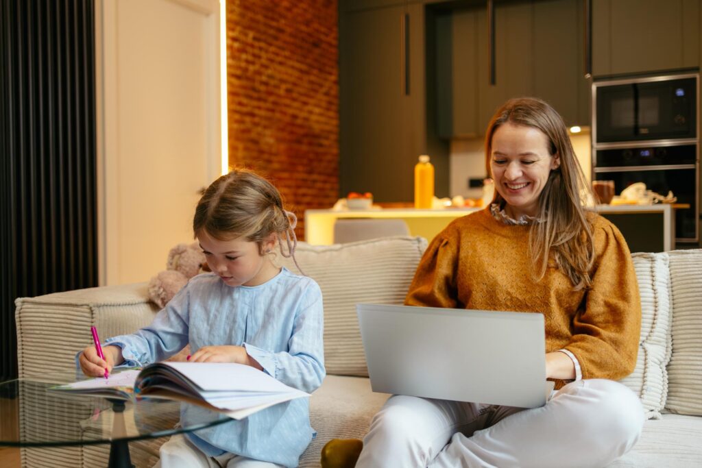 resume writing services, single mom, women professionals, professional resume writing, ATS resume, executive resume services, LinkedIn optimization, career coaching, resume help for women, single mom career advice, resume writers, job search tips, resume writing experts, women career growth, executive resume writer