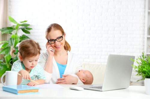 freelancing, freelancing for beginners, single mom, freelance jobs, work from home, freelance writer, virtual assistant, remote work, online business, freelance career, freelancing tips, freelance clients, flexible jobs, stay at home mom income, freelance services, self employment, online jobs, time management, freelance marketplace, work life balance