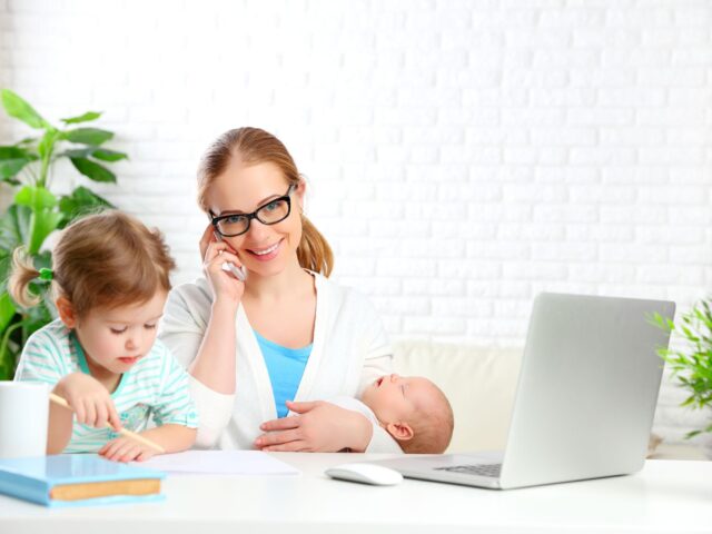 A Beginner’s Guide to Freelancing for Single Mothers