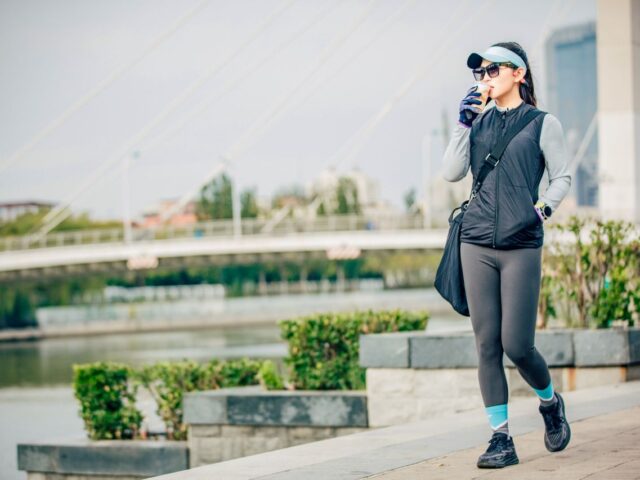 Lose Weight With the Best Walking Workouts to Stay Active and Healthy