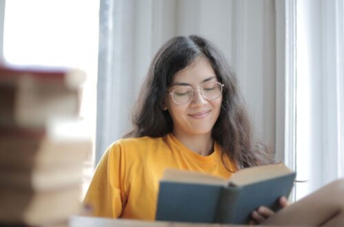 manage stress, journaling, stress management, anxiety relief, journaling for moms, mental wellness, self-care, gratitude journal, emotional health, mindfulness, single mom, stress relief, daily journal, healthy habits, emotional resilience